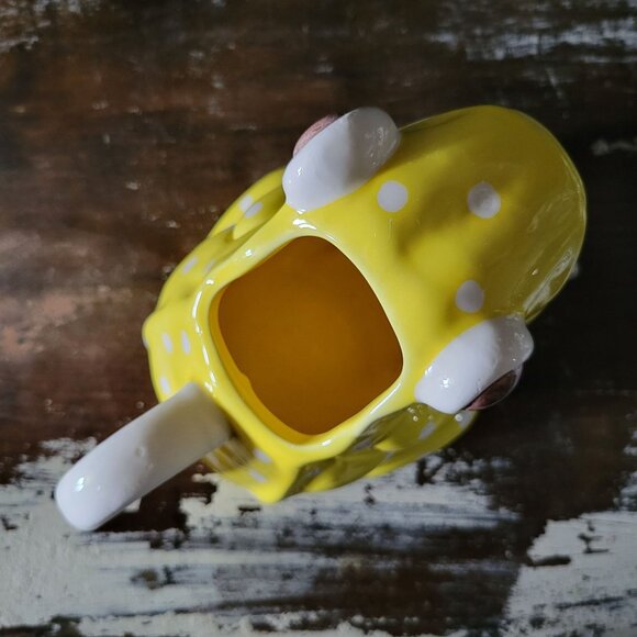 Vintage 1970’s Whimsical Frog Watering Pitcher Yellow With White Polka Dots - Picture 6 of 7